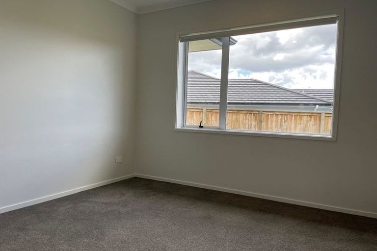 Photo of property in 28 Nellie Drive, Kumeu, 0810