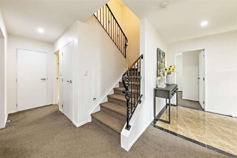 Photo of property in 382 Ormiston Road, Flat Bush, Auckland, 2019