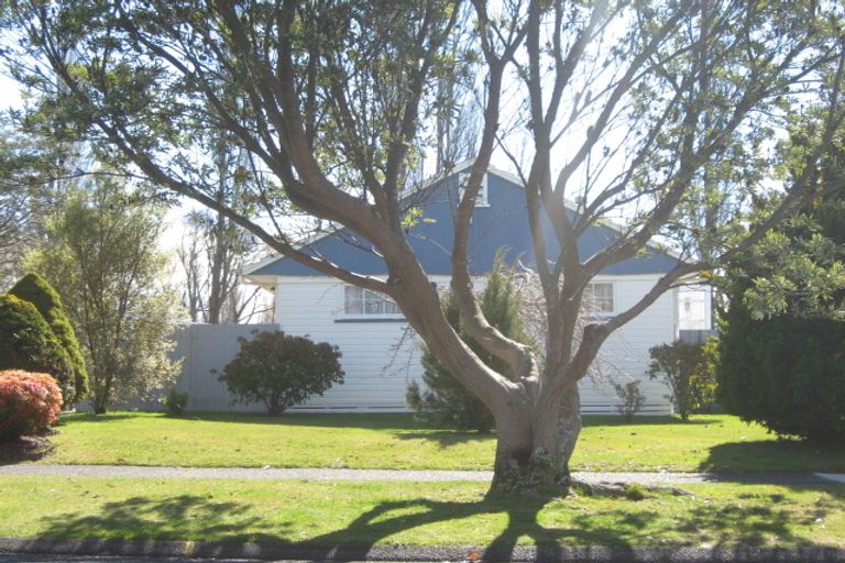 Photo of property in 145 Te Rangitautahanga Road, Turangi, 3334