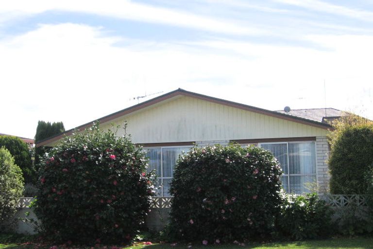 Photo of property in 15 Warrington Street, Matua, Tauranga, 3110