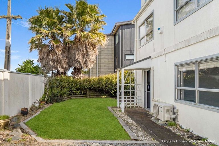 Photo of property in 1219 Papamoa Beach Road, Papamoa Beach, Papamoa, 3118