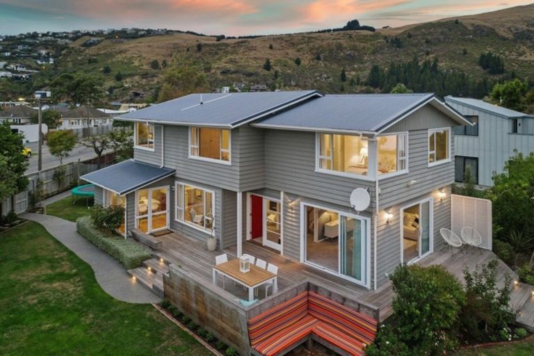 Photo of property in 18 Arnold Street, Sumner, Christchurch, 8081