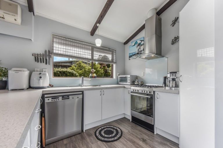 Photo of property in 103a Milton Terrace, Picton, 7220