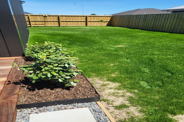 Photo of property in 6b Yates Place, Amberley, 7410