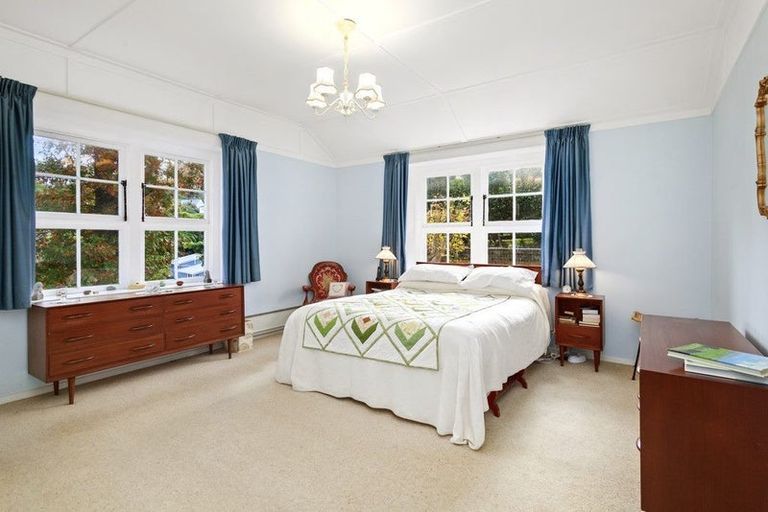 Photo of property in 20 Park Road, Belmont, Lower Hutt, 5010