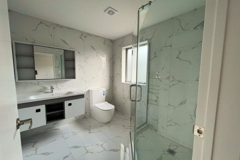 Photo of property in 171a Forrest Hill Road, Forrest Hill, Auckland, 0620