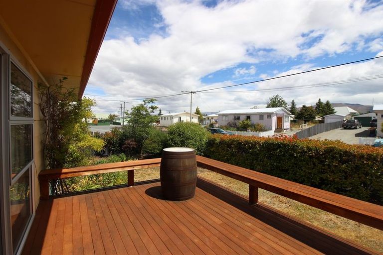 Photo of property in 4 Hopkins Road, Twizel, 7901