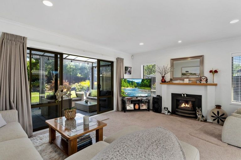 Photo of property in 30 Saint Heliers Place, Papamoa Beach, Papamoa, 3118