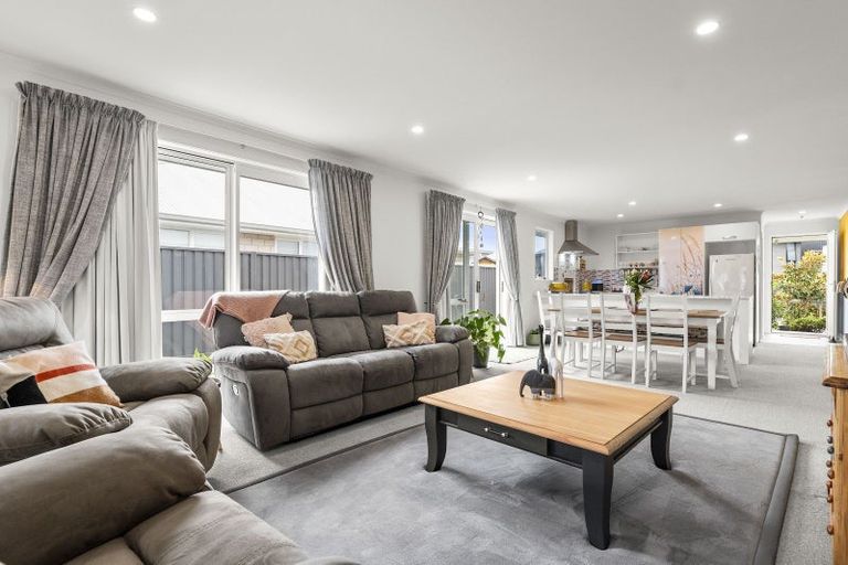 Photo of property in 2c Kauri Lane, Omokoroa, 3114