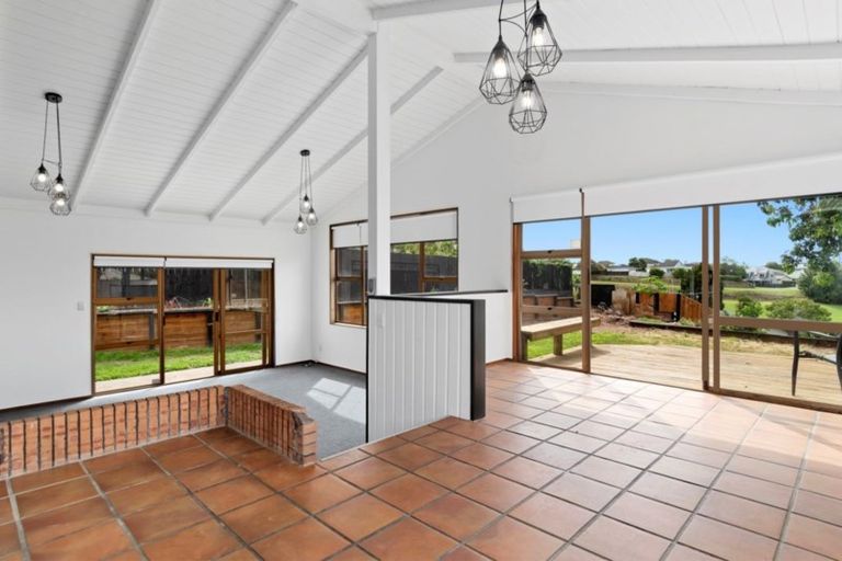 Photo of property in 16 Short Street, Otumoetai, Tauranga, 3110