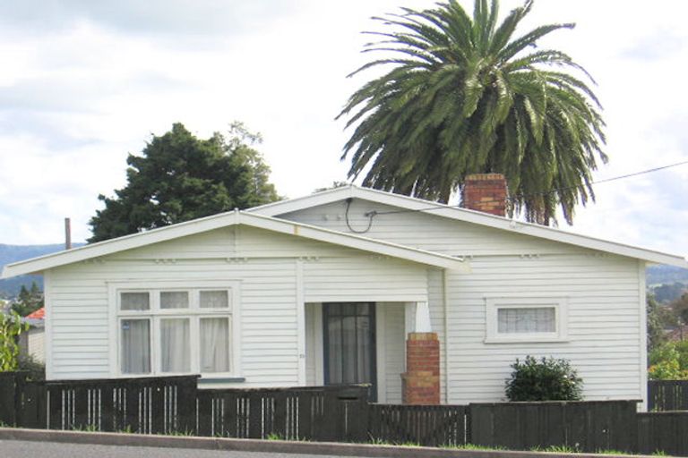 Photo of property in 25 Pleasant Road, Glen Eden, Auckland, 0602