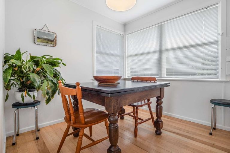 Photo of property in 64 Garden Heights Avenue, Glenview, Hamilton, 3206