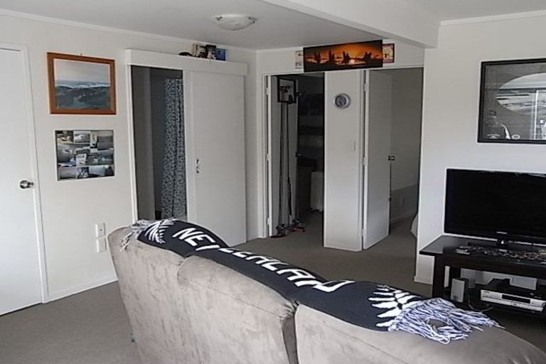 Photo of property in 41 Kauri Road, Stanmore Bay, Whangaparaoa, 0932