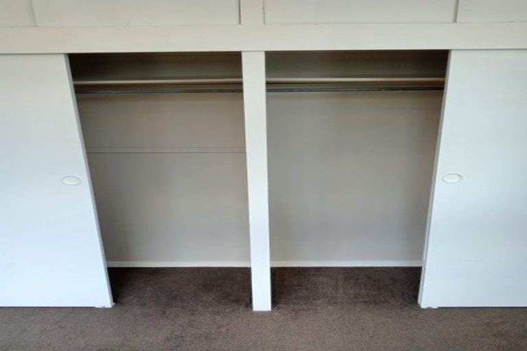 Photo of property in 30 Sunline Avenue, Massey, Auckland, 0614