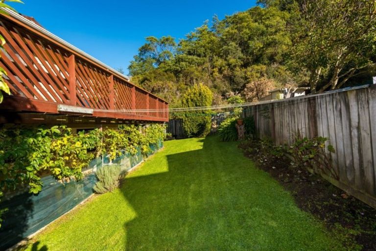 Photo of property in 19a Garden Terrace, Picton, 7220