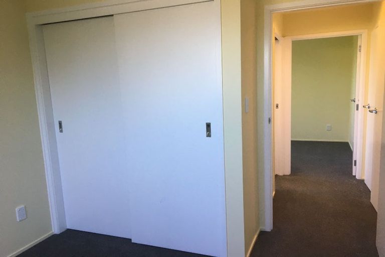 Photo of property in 43 Taioma Crescent, Te Atatu Peninsula, Auckland, 0610