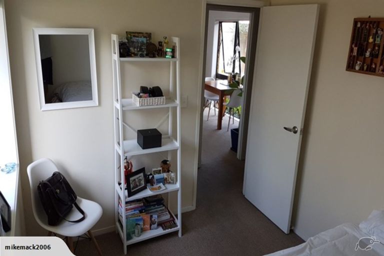 Photo of property in 1/34 Dale Crescent, Pakuranga, Auckland, 2010