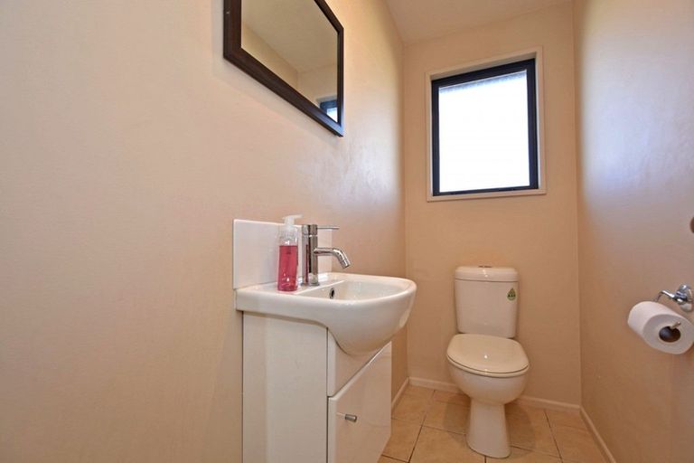 Photo of property in 135 Cunningham Crescent, Grasmere, Invercargill, 9810