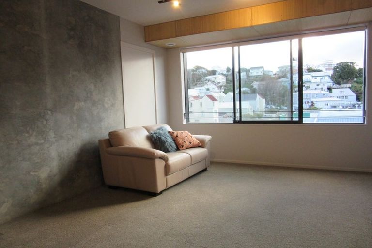 Photo of property in Vedado Apartments, 302/41 Hopper Street, Mount Cook, Wellington, 6011