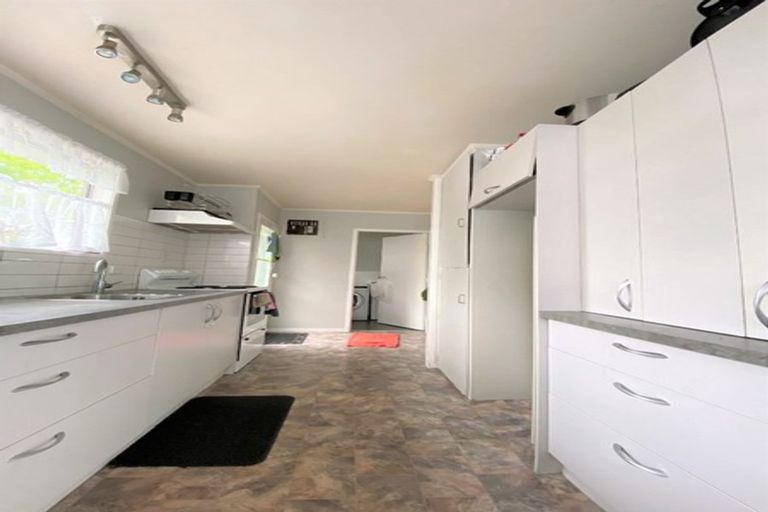 Photo of property in 27 Sidey Avenue, Clover Park, Auckland, 2019