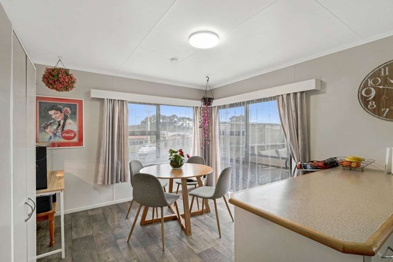 Photo of property in 54 Mosston Road, Castlecliff, Whanganui, 4501