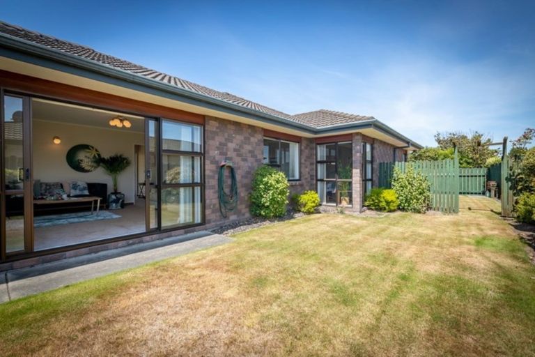 Photo of property in 84 Parata Street, Waikanae, 5036