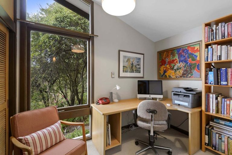 Photo of property in 8 Kidson Terrace, Cashmere, Christchurch, 8022