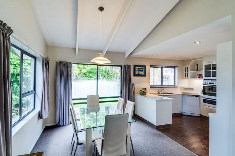 Photo of property in 215 Guppy Road, Taradale, Napier, 4112