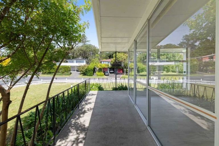 Photo of property in 5 Murvale Drive, Bucklands Beach, Auckland, 2014
