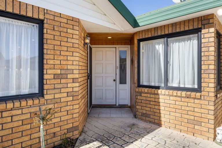 Photo of property in 1/1150 Bank Street, Te Awamutu, 3800