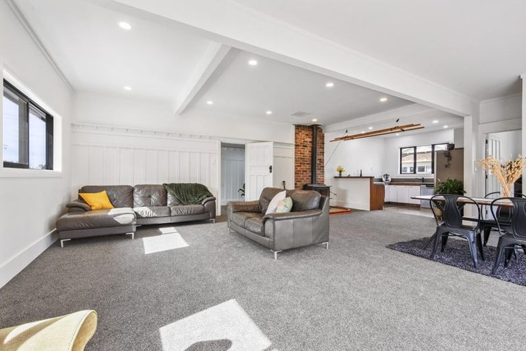 Photo of property in 191 High Street, Oxford, 7430