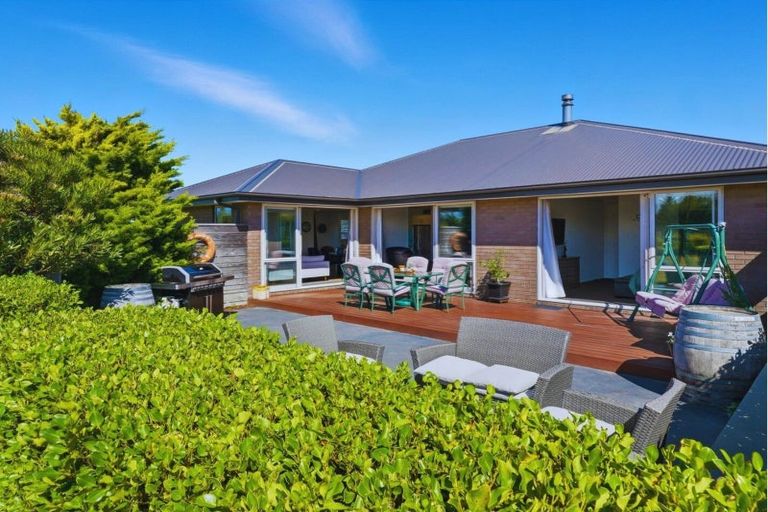 Photo of property in 48 Northside Drive, Waikuku, Rangiora, 7473