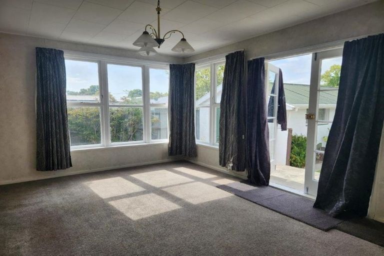 Photo of property in 24 Earnslaw Crescent, Bryndwr, Christchurch, 8053