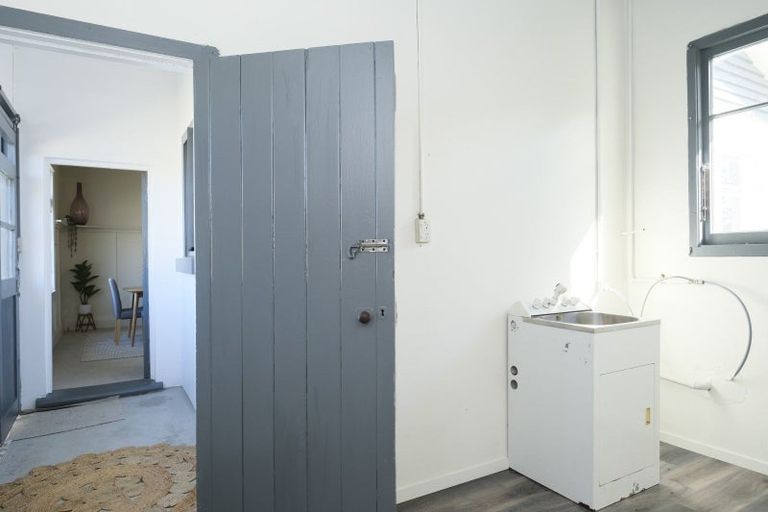 Photo of property in 25 Swinburn Street, Dannevirke, 4930