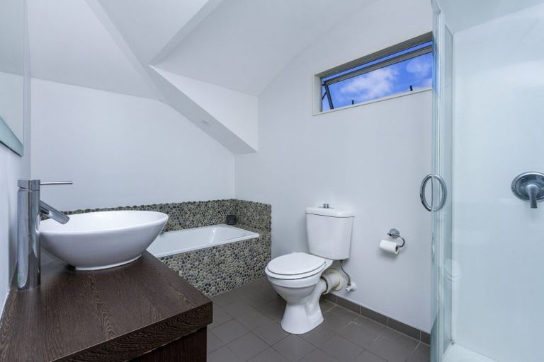 Photo of property in 75 Browns Bay Road, Browns Bay, Auckland, 0630