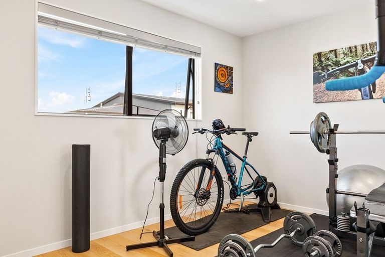 Photo of property in 42 Tai Crescent, Hobsonville, Auckland, 0616