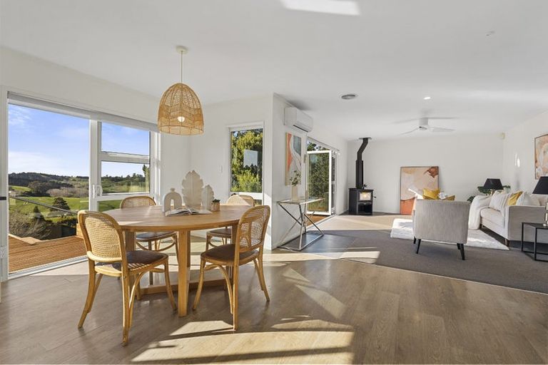 Photo of property in 233 Whitehills Road, Waitoki, Silverdale, 0994