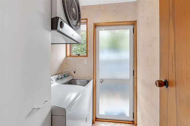 Photo of property in 1/216 Grahams Road, Burnside, Christchurch, 8053