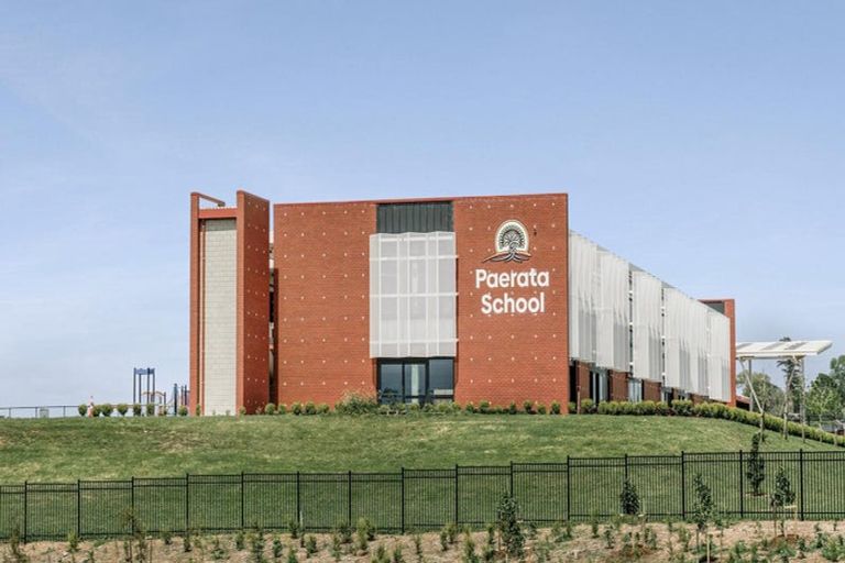 Photo of property in 15 Manatika Road, Karaka, 2124