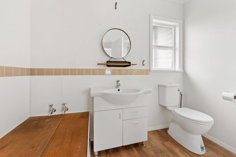 Photo of property in 3 Cobham Street, Levin, 5510