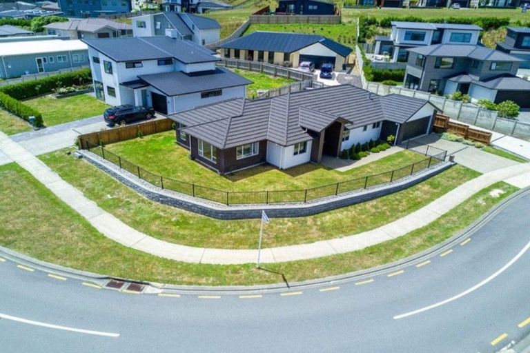 Photo of property in 81 John Burke Drive, Aotea, Porirua, 5024