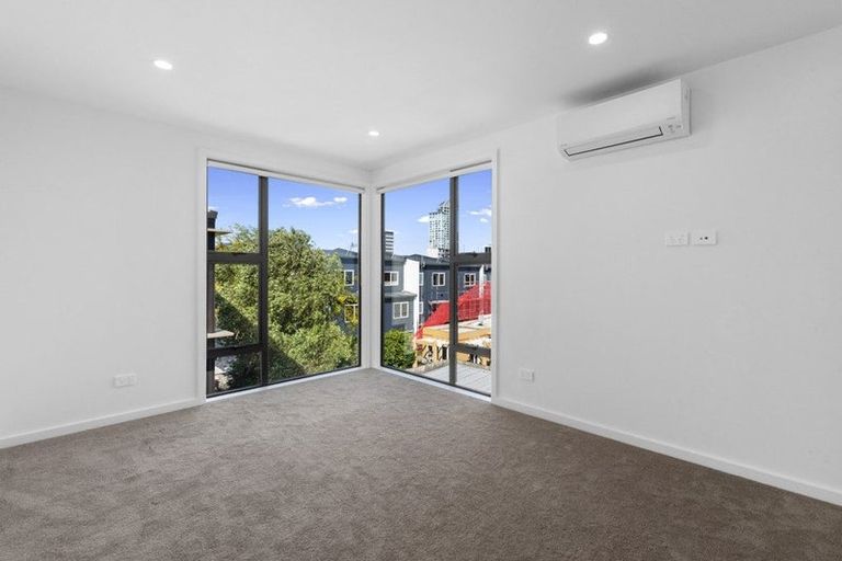 Photo of property in 50d Killarney Street, Takapuna, Auckland, 0622