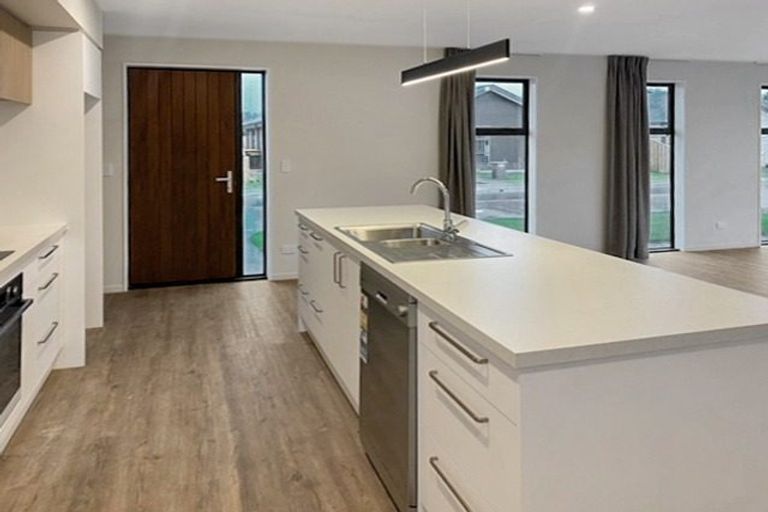 Photo of property in 44 Quinn Crescent, Woodend, 7610