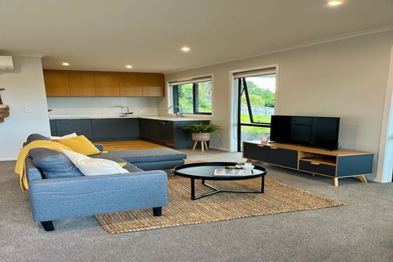 Photo of property in 130 Hibiscus Coast Highway, Red Beach, 0932