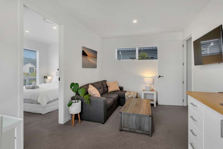 Photo of property in 30 Ngaroma Crescent, Whitianga, 3510