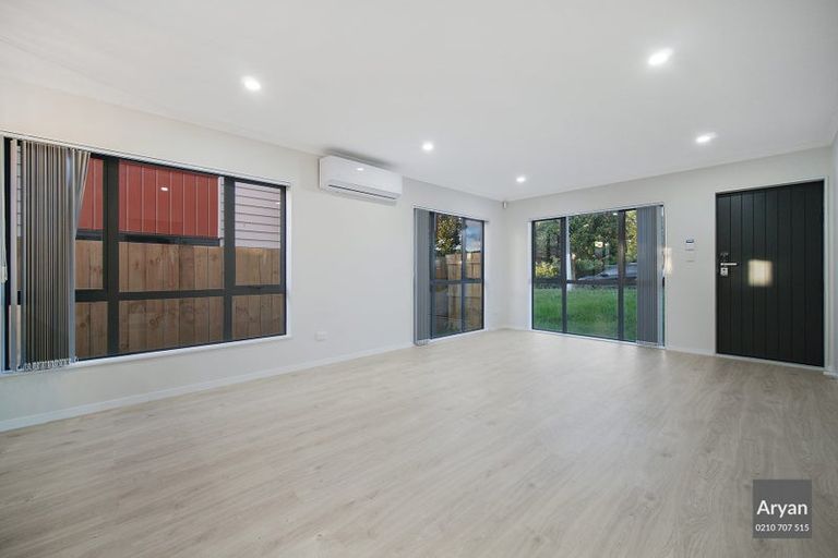 Photo of property in 4a Alicante Avenue, Hillpark, Auckland, 2102