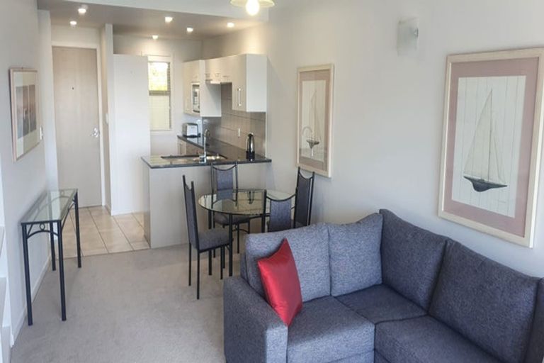 Photo of property in Bridgewater Apartments, 302/7 Te Rangi Cross Road, Paihia, 0200