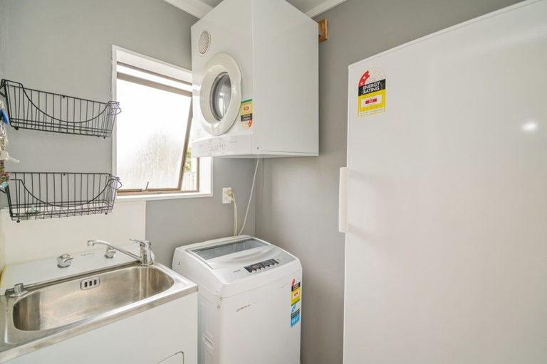 Photo of property in 6 Moewai Park Road, Whitianga, 3510