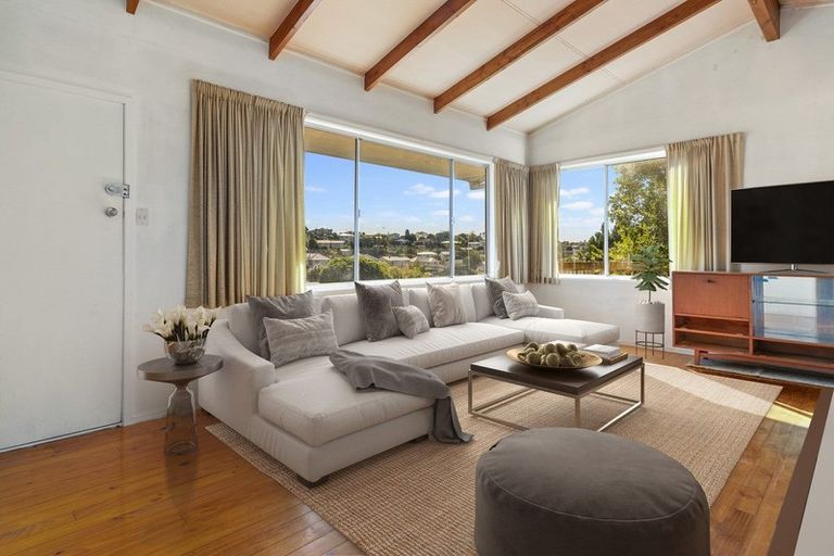 Photo of property in 68 Archers Road, Glenfield, Auckland, 0629