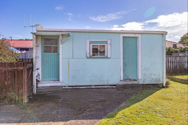 Photo of property in 7 Wilton Street, Levin, 5510